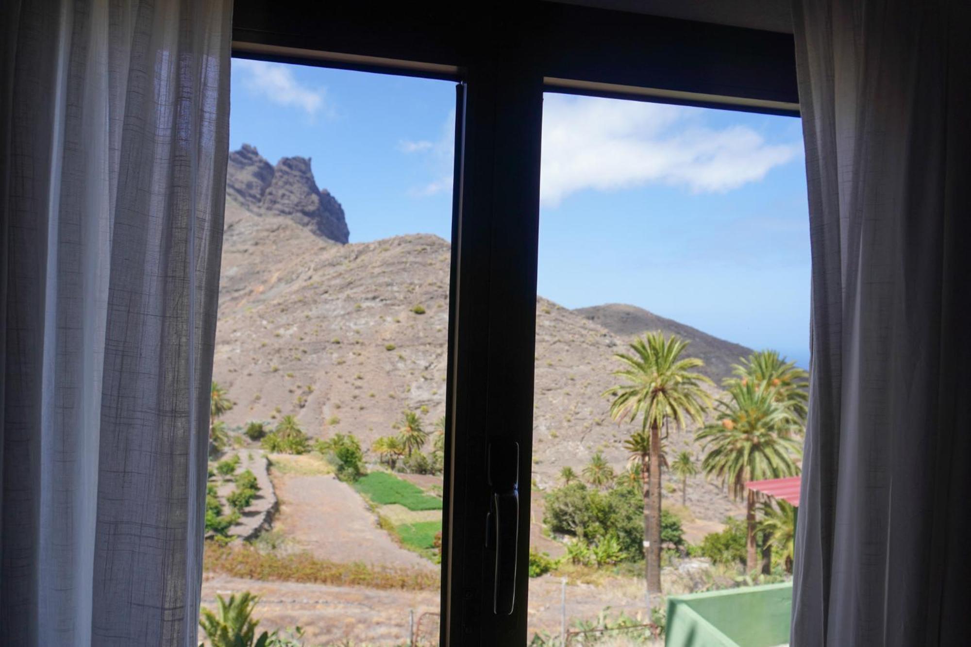 Holiday House Casa Argelio Alojera Bagian luar foto